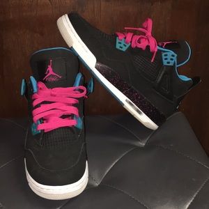 AIR JORDAN GIRLS 4 RETRO (GS)